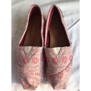 TOMS Winter Canvas Classic Shoes
